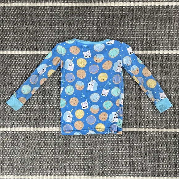 Little Sleepies Blue Cookies and Milk Bamboo Viscose Two Piece Pajama Set - Picture 4 of 10